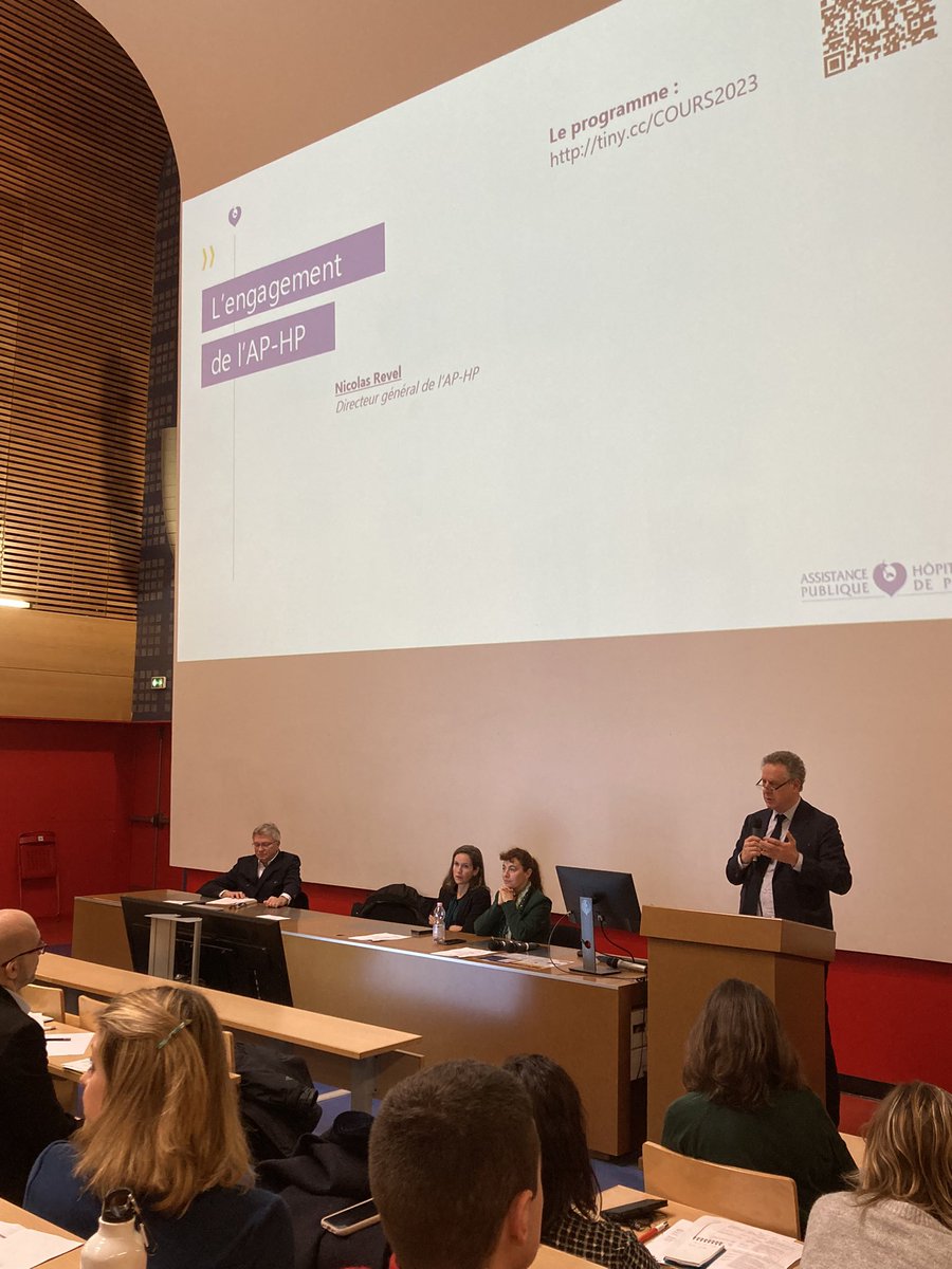 EmmHeisler's tweet photo. Fin de cette Journée des IPA organisée par l’APHP !
Merci à la collégiale IPA ainsi qu’aux intervenant·es pour la qualité des présentations, à la hauteur des enjeux de santé auxquels nous avons à faire face.

#IPA #PratiqueAvancée #APHP #IDE https://t.co/2E81XxaQpJ