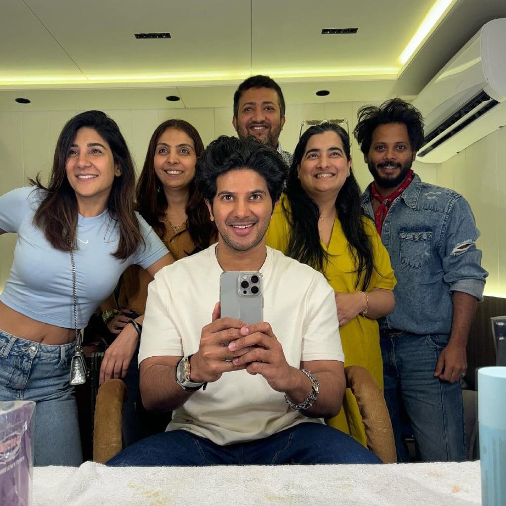 dqfc_kasaragod's tweet photo. dQS A-Team βοΈ
Goofy crazy but they always bring A game !
#TeamdQ @dulQuer
#DulquerSalmaan #LuckyBaskhar https://t.co/7a30tx65Mf