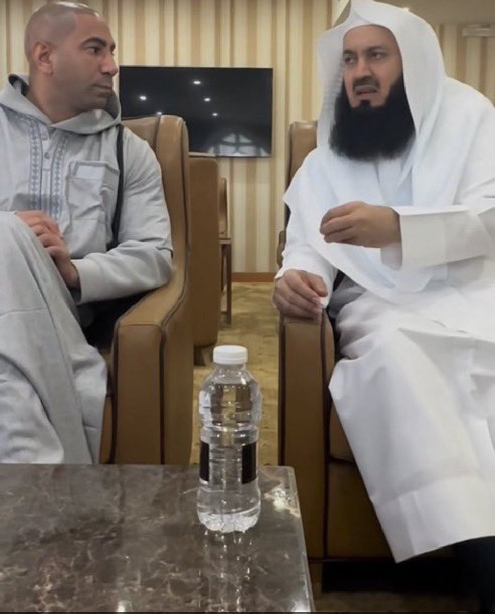 New pics of Fousey in Saudi Arabia 🤲🏾❤️
