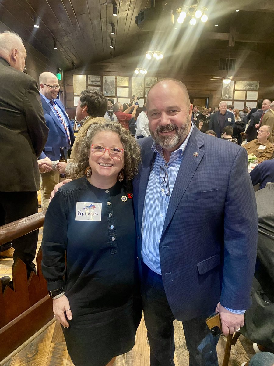 I was so pleased to attend the 8th Annual Working Families Reception. My union membership started at 16 & continues now in @AFTunion. Working families are the backbone of KY, & I’ve been fighting for them long before being elected. #workingfamilies @120Strong @AFLCIO @Teamsters