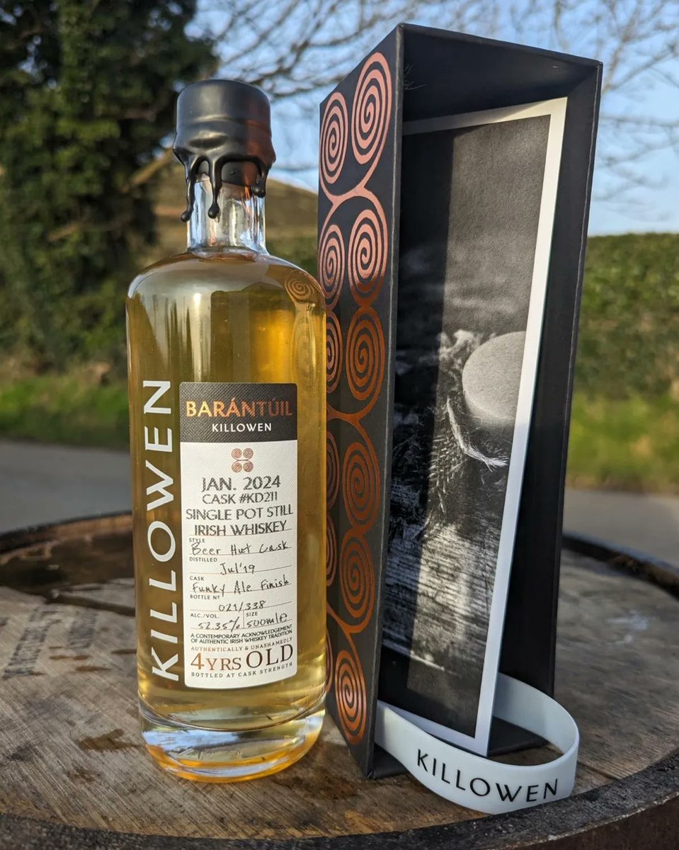 Killowen Barántúil New Release

Single Pot Still - Brett Ale Cask - 338 bottles - Friday 4pm - Killowen Webshop.

<a href="/BeerHutBrewing/">Beer Hut Brewing Co.</a>  is just a few kilometers away from us and this cask made exceptional pale ale that boasted enormous tropical notes.

Upsidedown lemon&amp; pineapple cake