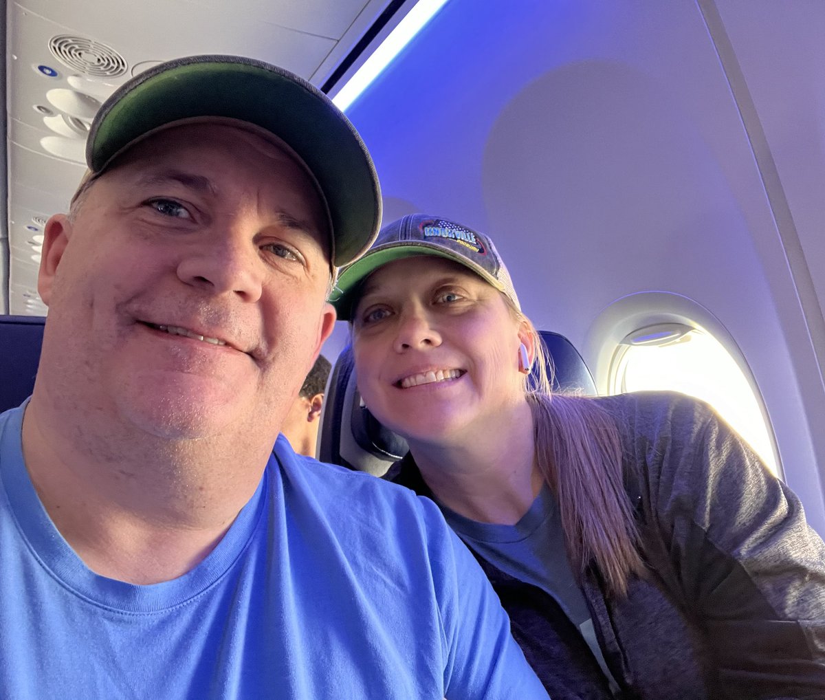 rlkrosch's tweet photo. 2024 race season starting now. Florida bound for @WorldofOutlaws racing @VolusiaSpeedway #chasingcheckeredflags 🏁 https://t.co/lXj5tVf7GY