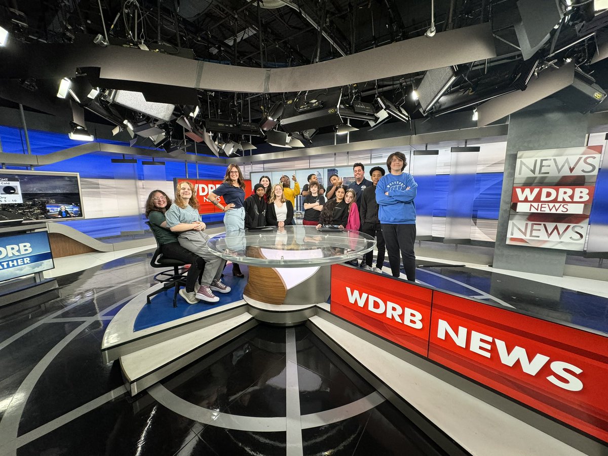 Yesterday, <a href="/WestportMS/">Westport Middle</a>’s Business &amp; Communication 8th graders took a trip to the <a href="/WDRBNews/">WDRB News</a> control room to see how a newscast is made- from concept to deadline. We can’t wait to come back! #DiscoverThePossibilities <a href="/JCPSKY/">JCPS</a> <a href="/ExploreJCPS/">JCPS Explore Pathways</a>