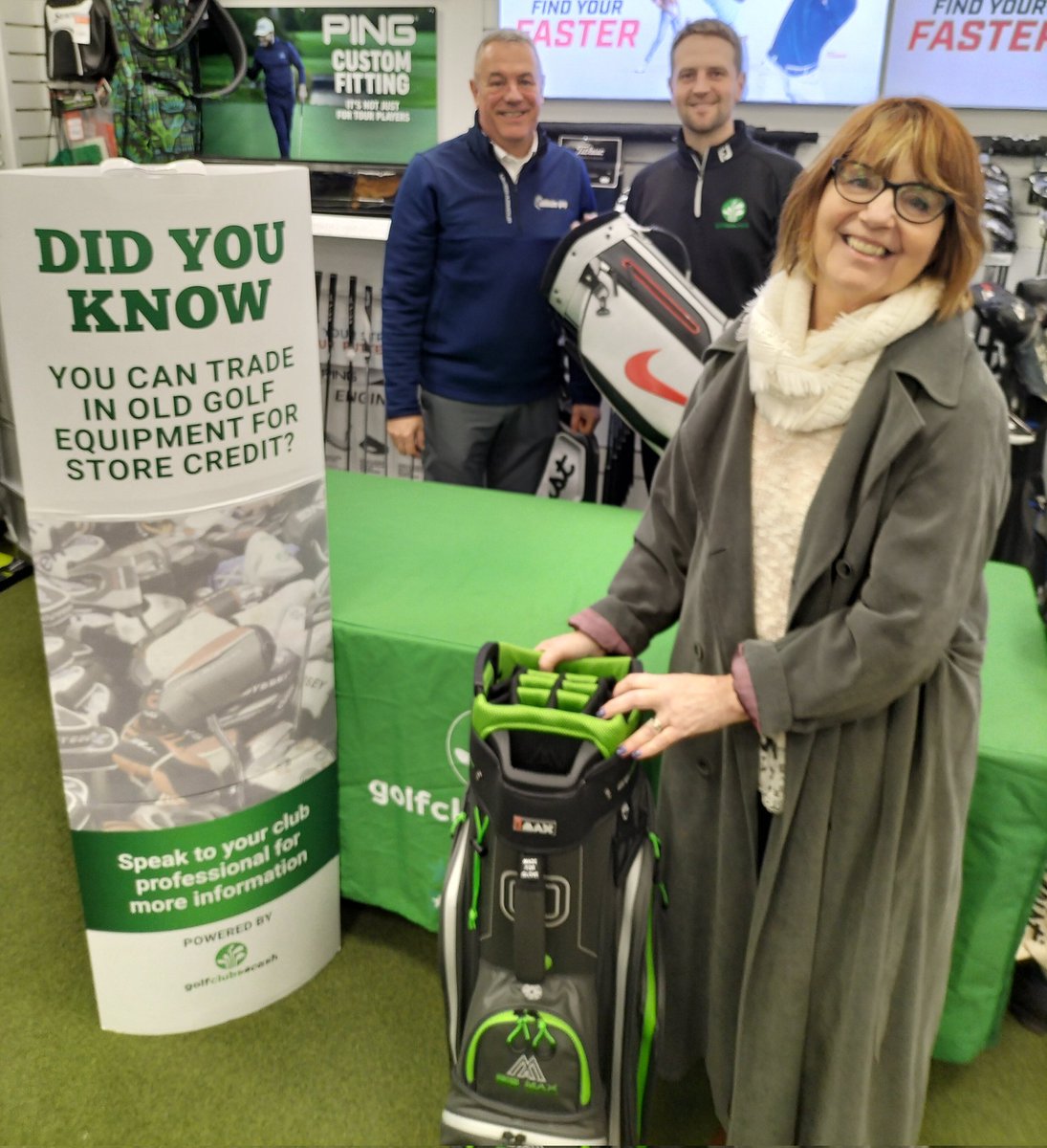 A trip to <a href="/ultimategolf18/">Ultimate Golf Centre</a> to exchange my old golf bags with Murray co-founder of <a href="/golfclubs4cash/">GolfClubs4Cash</a> for a new one. Another business working with <a href="/MidlandsGolfer/">Midlands Golfer</a> Thank you Martin Kirkbride for helping me choose <a href="/BigMaxGolf/">BIG MAX Golf</a> One happy lady editor