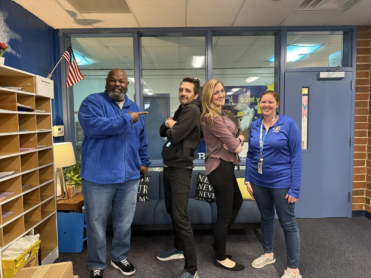 BowTiedPrincipal tweet media