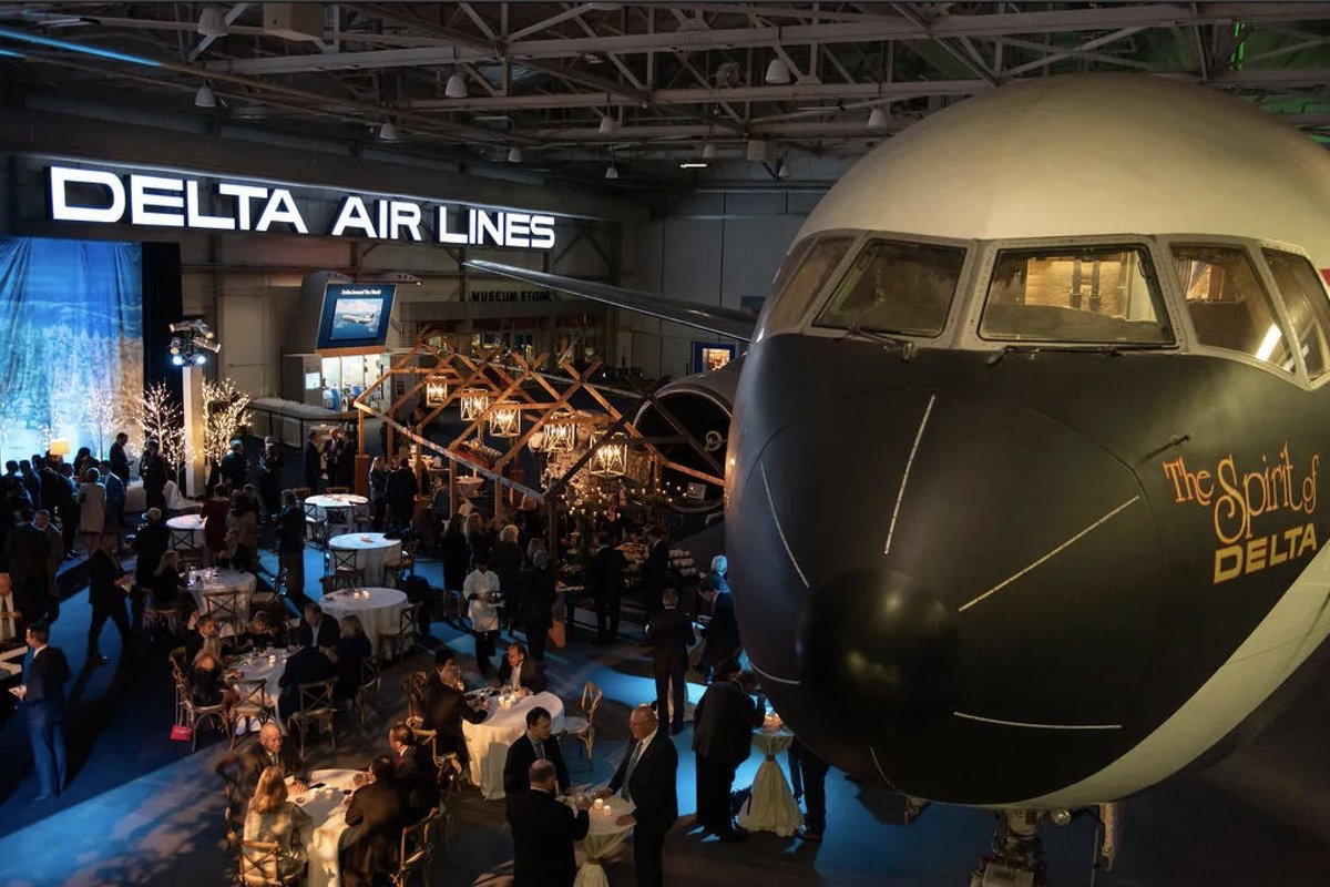 WEARE_TRIANGLE's tweet photo. Ready to make your next event unforgettable?

With experience spanning large-scale events to immersive launches #TriangleEvents turns visions into reality. 

Check out our services and let's bring your ideas to life! 🚀 

https://t.co/aDV83KkGTk #EventProfs #events https://t.co/vunzFLwSLh