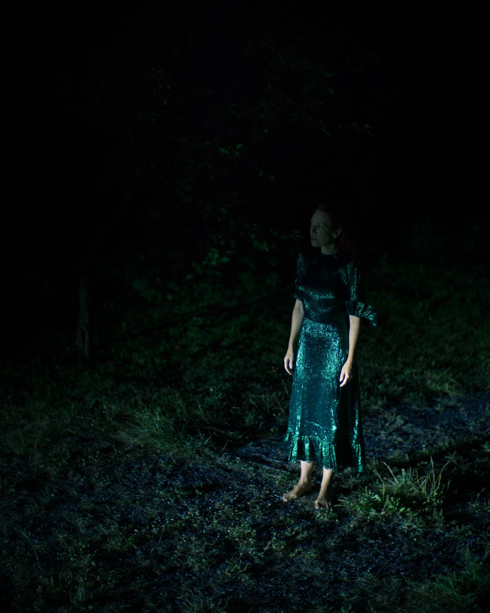 ioulex's tweet photo. @obscuradao @joynxyz GM Obscura 🖤
Wilkommen (A New Home)  
https://t.co/0SH472xrJR

An anonymous woman visiting the Alps finds herself isolated from the post apocalyptic world.
Reimagined scenes from Marlen Haushofer’s dystopian survival novel “The Wall”.
@LastLeafAutumn @HeatherNStout @rob_amfr https://t.co/hykbvG14er