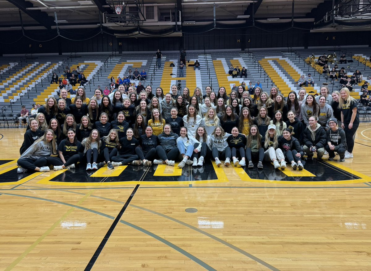 UW-Oshkosh Athletics (@uwoshkoshtitans) on Twitter photo Last night we celebrated National Women in Sports day at our <a href="/UWOWBB1/">UW-Oshkosh Women’s Basketball</a> home game💛
Thank you to all of our teams that were able attend the game last night⚡️
#GoldStandard Last night we celebrated National Women in Sports day at our <a href="/UWOWBB1/">UW-Oshkosh Women’s Basketball</a> home game💛
Thank you to all of our teams that were able attend the game last night⚡️
#GoldStandard