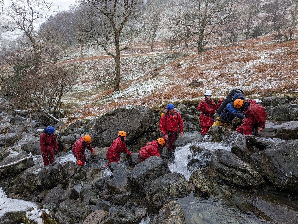 BoundMGS's tweet photo. Outward Bound Day 4 - Snowy gorge walking today. Brilliant team work and determination from the group. @mgsonline @OutwardBoundUK https://t.co/Q8DRKNiiP1