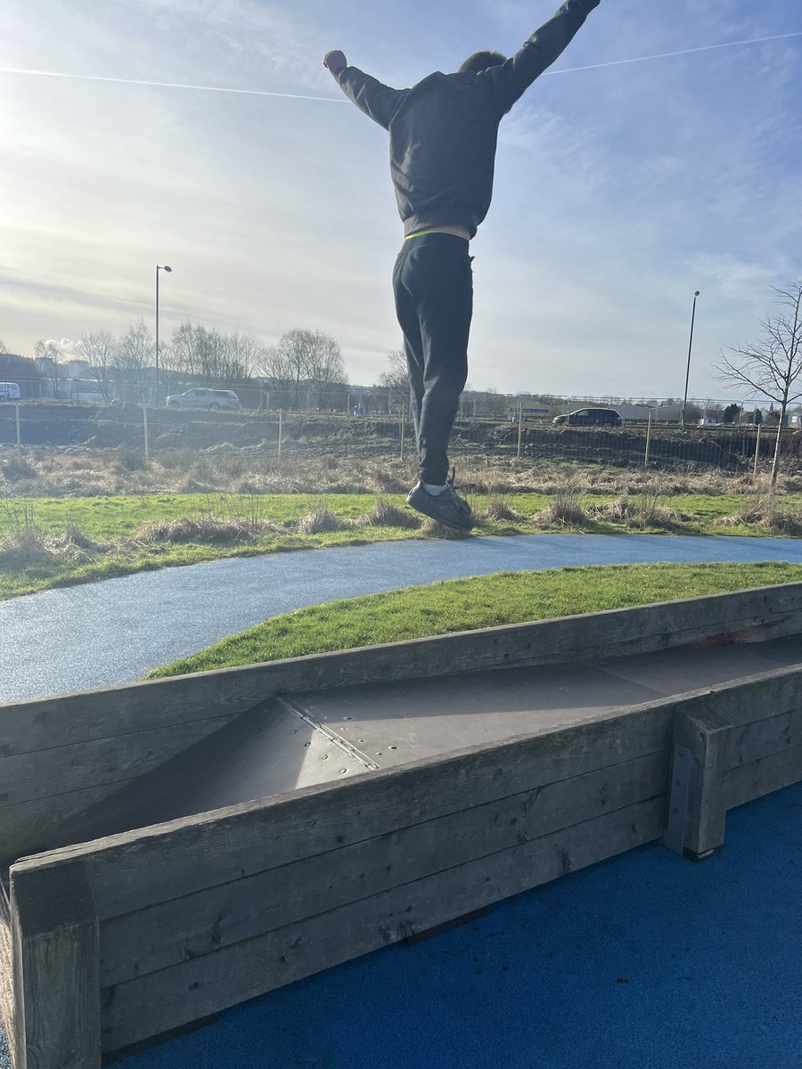 Was lovely to be back and see the amazing things our young people have been up to. Cooked some delicious Thai chicken curry in @outreach_iwbs, inspired me to cook some at home 👩🏻‍🍳 Outdoor health and wellbeing with the primary boys - check out his jump! @IWBSFalkirk #watchusgrow