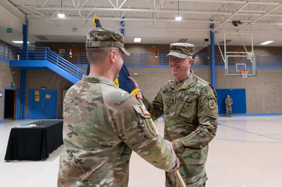 On Sunday, 68th Troop Command conducted Change of Command and Change of Responsibility ceremonies. Outgoing COL Paul Helten &amp; CSM. Russell Garret relinquished duties to incoming COL. Cody Volk &amp; CSM. Brad Reed
#ChangeOfCommand #ArmyLeadership #MilitaryTradition #NDGuard #Guard701