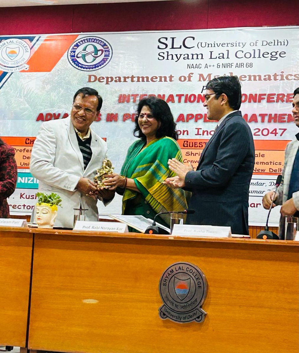 college_slc's tweet image. Successful first day 📢of  ICAPAM, an INTERNATIONAL CONFERENCE on ADVANCES IN PURE &amp;amp; APPLIED MATHEMATICS!  Featuring Chief Guest Prof. Balaram Pani, Dean of Colleges, University of Delhi, and Guest of Honor Dr. Shriram Chauthawale #Mathematics #Conference #Delhi
