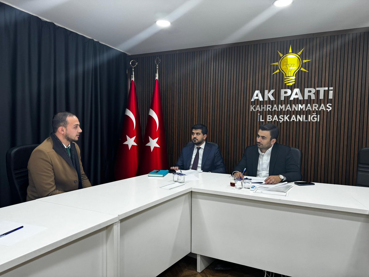 coskunkeklik1's tweet photo. 📍Kahramanmaraş

Genç Belediye Meclis üyesi aday adaylarımız ile tanıştık. Ardından İlçe Gençlik Kolları Başkanlarımız ile birlikte yerel seçimlere yönelik gerçekleştireceğimiz çalışmalarımızı değerlendirdik.

Tüm ilçelerimizi Gerçek Belediyecilik ile buluşturmak için #HazırızKararlıyız 💪🏻