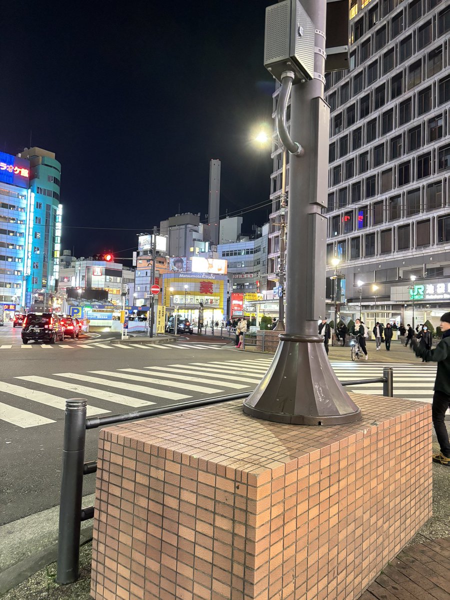 池袋も今後再開発でこの景色が見られなくなる日がくると思うと写真たくさん撮りたくなった。