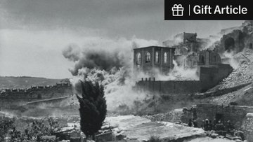 JonathanMathers's tweet photo. Explore the Israeli-Palestinian conflict through @emilybazelon's article on 1948's impact, revealing the roots of ongoing strife. A crucial read for understanding this complex issue. 
https://t.co/BWe9jEGoBX https://t.co/DNVyOfKav9