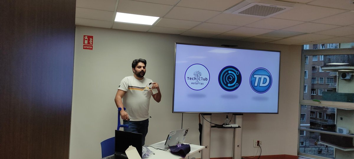 .NET Conf Madrid tweet media