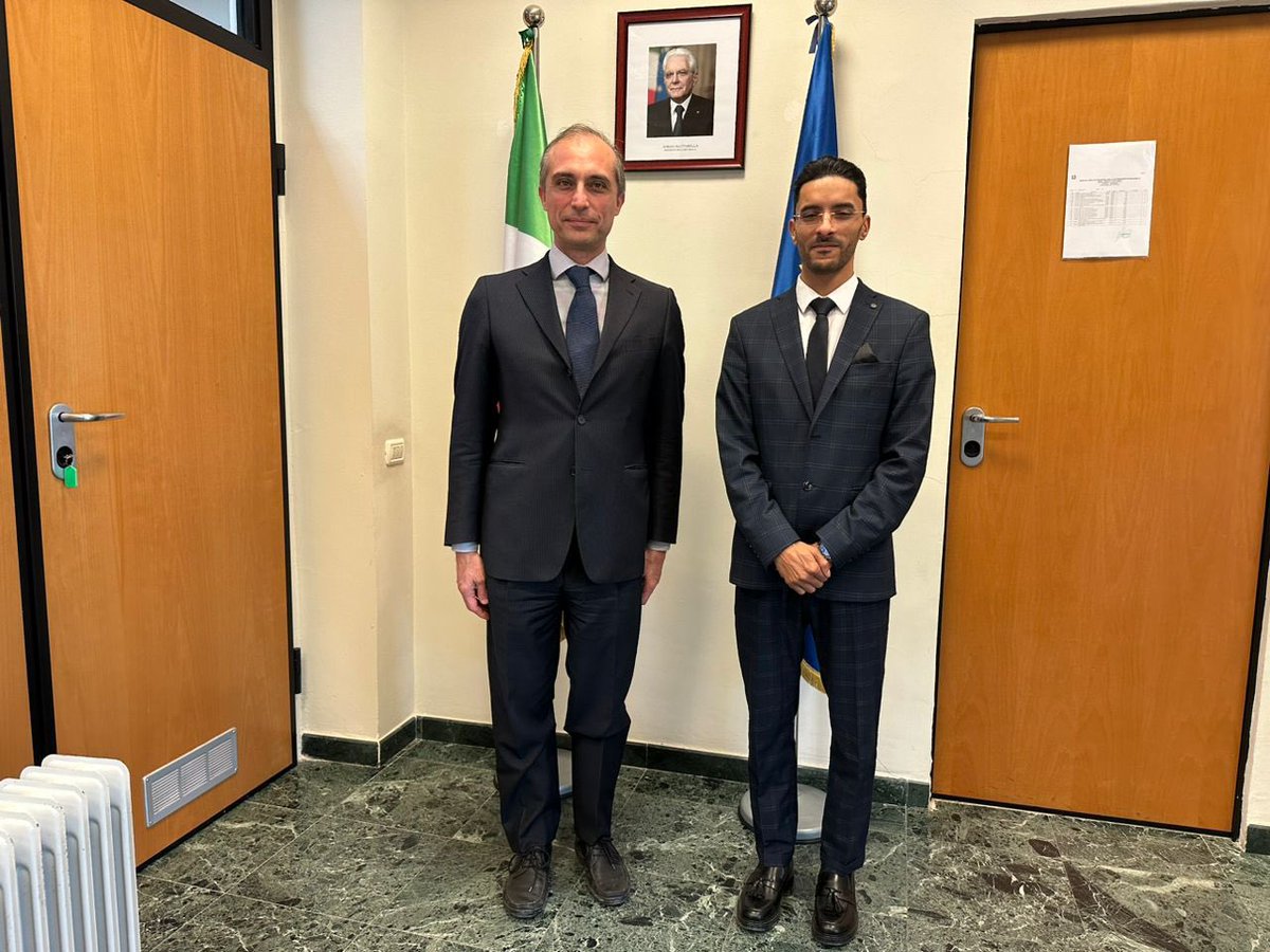 nchr_ly's tweet photo. ⏹️ #خبر : 📑
رئيس المؤسسة الوطنية لحقوق الإنسان بليبيا، يلتقي سفير جمهورية إيطاليا لدى ليبيا 🇮🇹🇱🇾

#طرابلس _ #ليبيا | 🗓 الخميس 8_ فبراير _ 2024م

⏹️ لمتابعة الخبر 📑 عبر الرابط:👇

https://t.co/OhdXFAH8x2

#NIHRL #دافعوا_عن_حقوق_الإنسان 📢
#human_rights @IOM_Libya @ItalyinLibya https://t.co/aXqJ3nm522