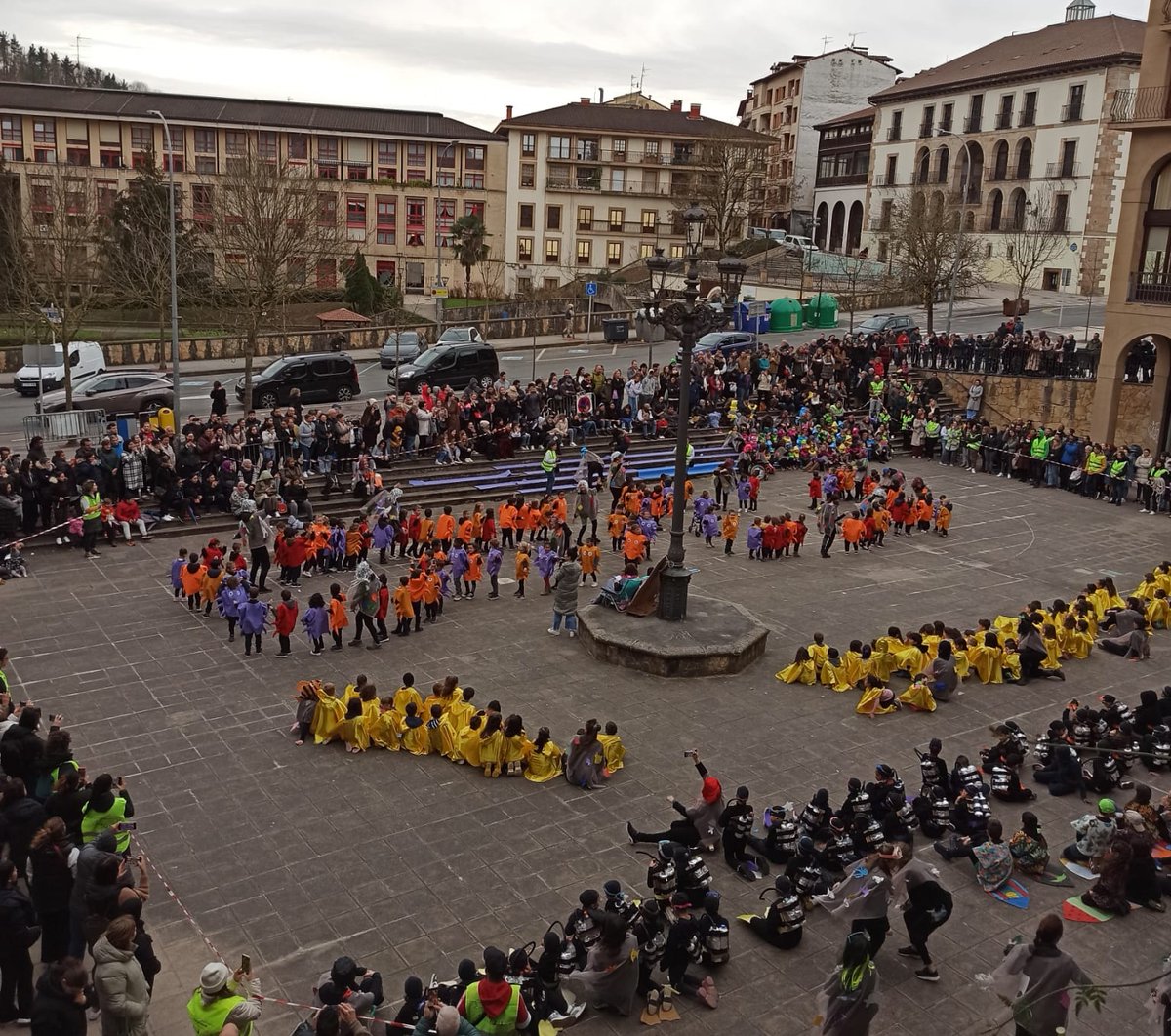 Urdanetarrak Guraso Elkartea tweet media