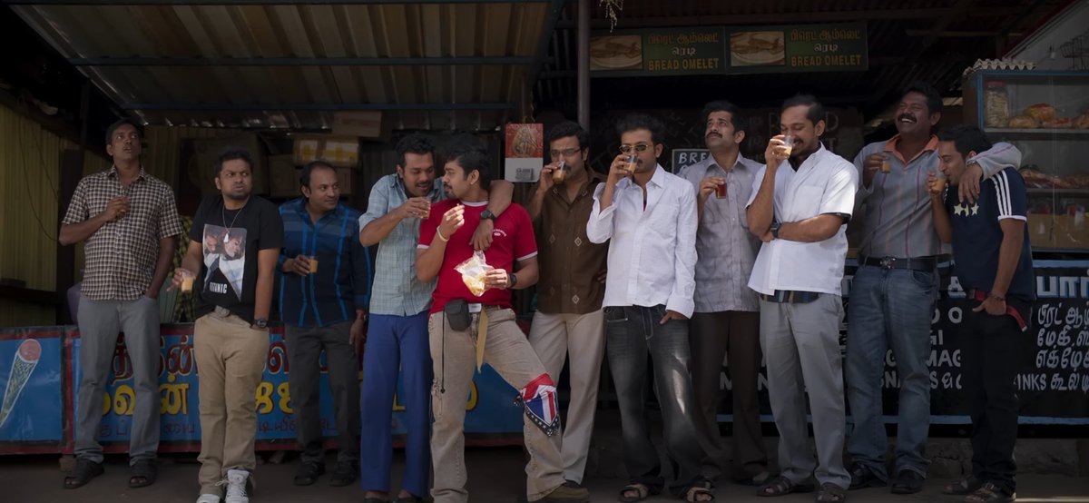 #ManjummelBoys ഒരു വൻ ക്വാളിറ്റി ഉള്ള പടം ആകും എന്ന് പ്രതീക്ഷ തരുന്ന trailer👏🔥. Jimshy Khalid ന്റെ shots ഒക്കെ😊🔥. എന്തായാലും Fdfs തന്നെ പോകണം❤️.