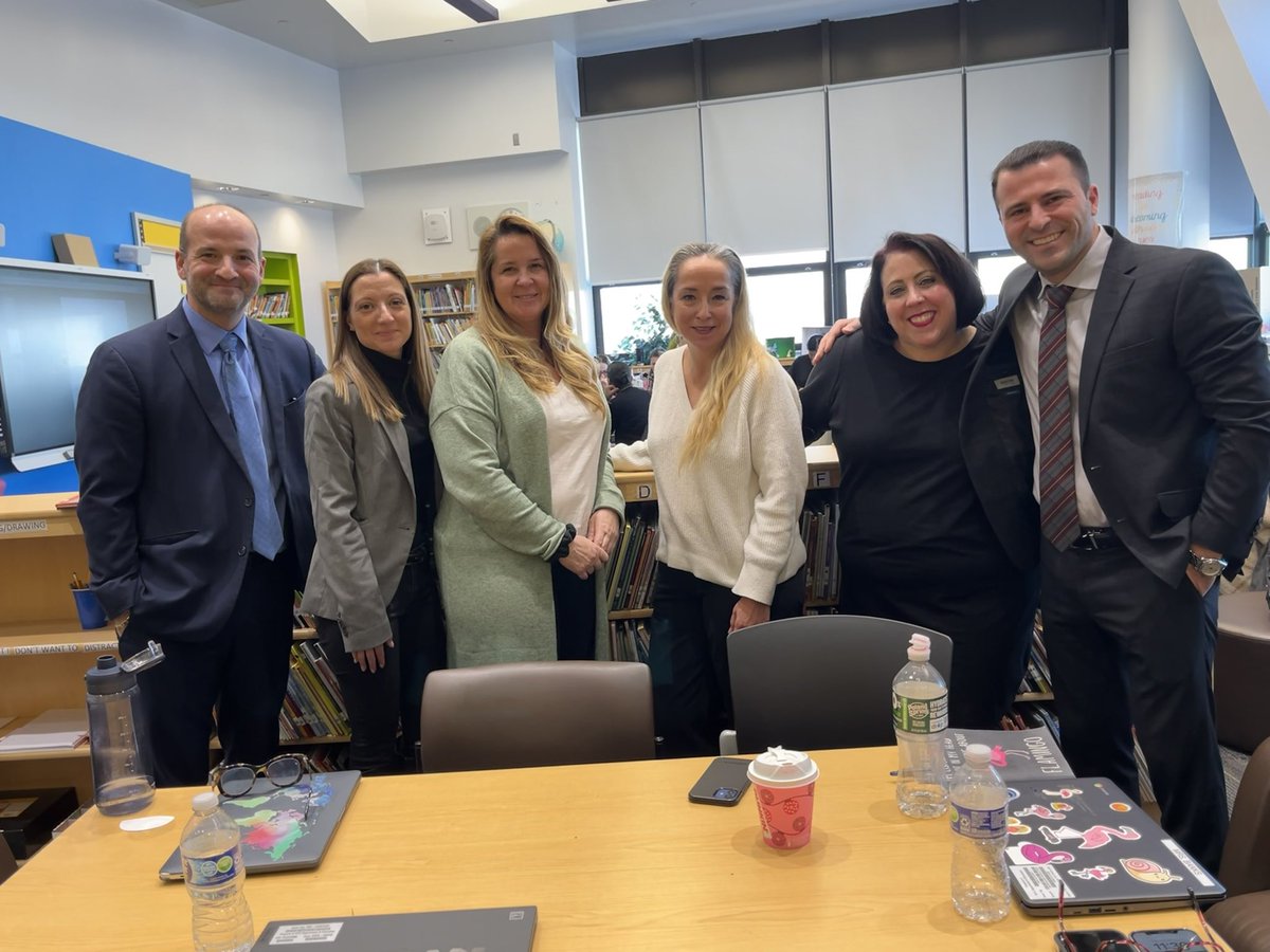 Learners & Leaders- PS 305Q tweet media