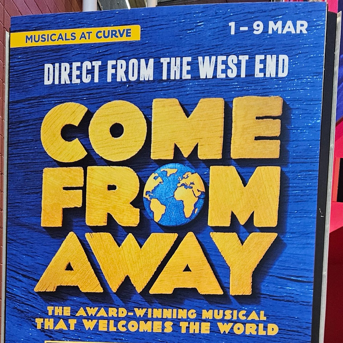 ๐๐๐ฃ๐ฅ๐๐ ๐น๐๐๐๐๐ฃ๐ (@mballardradio) on Twitter photo I had a great time today chatting with the cast of <a href="/ComeFromAwayUK/">Come From Away UK</a> <a href="/CurveLeicester/">Curve</a> including @SaraPoyzer <a href="/0liverJacobson/">Oliver Jacobson</a> <a href="/Amandahendrson/">Amanda Henderson</a> Nicholas Pound & <a href="/Markdugdale1/">Mark Dugdale</a> You can hear from them in the February episode of the 'Curve In Conversation' podcast. I had a great time today chatting with the cast of <a href="/ComeFromAwayUK/">Come From Away UK</a> <a href="/CurveLeicester/">Curve</a> including @SaraPoyzer <a href="/0liverJacobson/">Oliver Jacobson</a> <a href="/Amandahendrson/">Amanda Henderson</a> Nicholas Pound & <a href="/Markdugdale1/">Mark Dugdale</a> You can hear from them in the February episode of the 'Curve In Conversation' podcast.