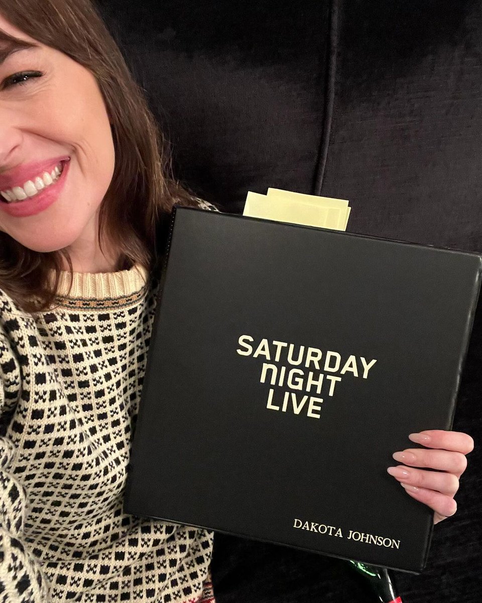 dakotaj_updates's tweet photo. Dakota Johnson via Instagram 

"Slightly delayed little things from the NYC portion of the #madameweb press tour 🕸️ ♥️" https://t.co/sem3uVeCYn