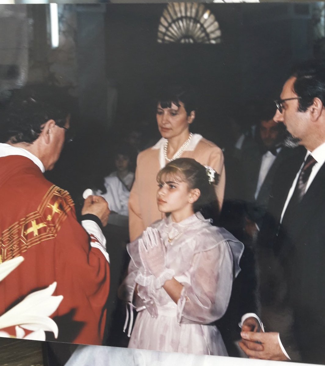 SimonaMangiante's tweet photo. My mother gifted me today with the memory of my very first communion with Christ. 🙏💕🙏

#blessedmemory https://t.co/9VKTNU4djh