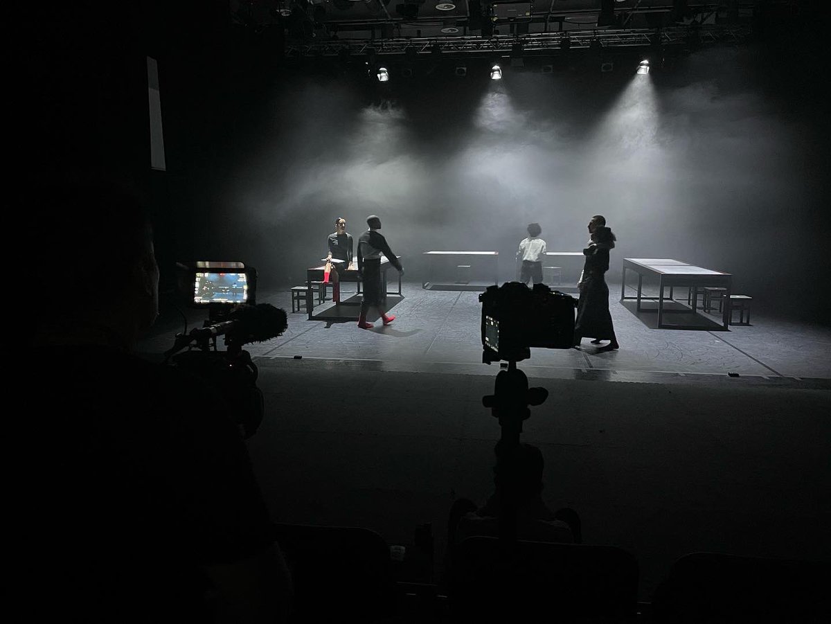 Phoenix Dance Theatre tweet media