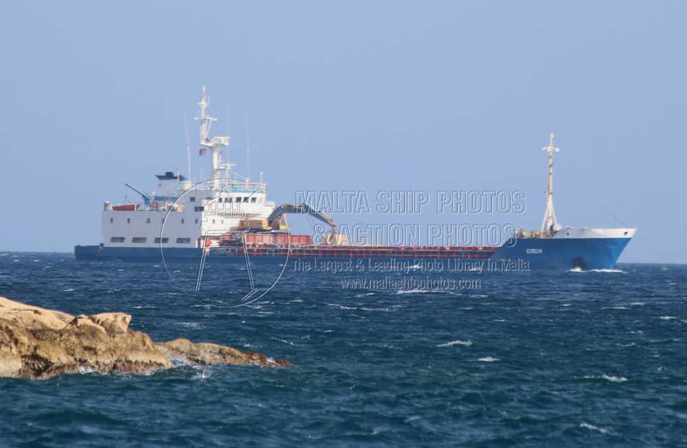 Shipguru's tweet photo. #Tanzaniaflag #generalcargoship #EDRO_IV #approaching #grandharbourmalta - 07.02.2024 - www.maltashipphotos.com- NO PHOTOS can be used or manipulated without our permission https://t.co/pEMzAnepHE