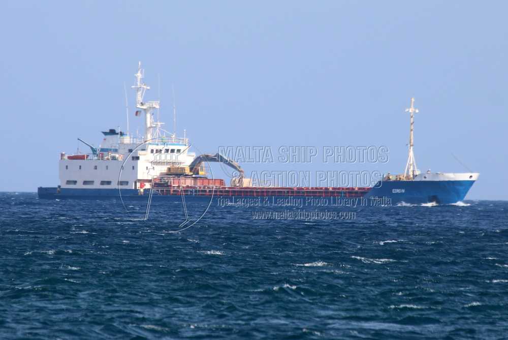 Shipguru's tweet photo. #Tanzaniaflag #generalcargoship #EDRO_IV #approaching #grandharbourmalta - 07.02.2024 - www.maltashipphotos.com- NO PHOTOS can be used or manipulated without our permission https://t.co/pEMzAnepHE