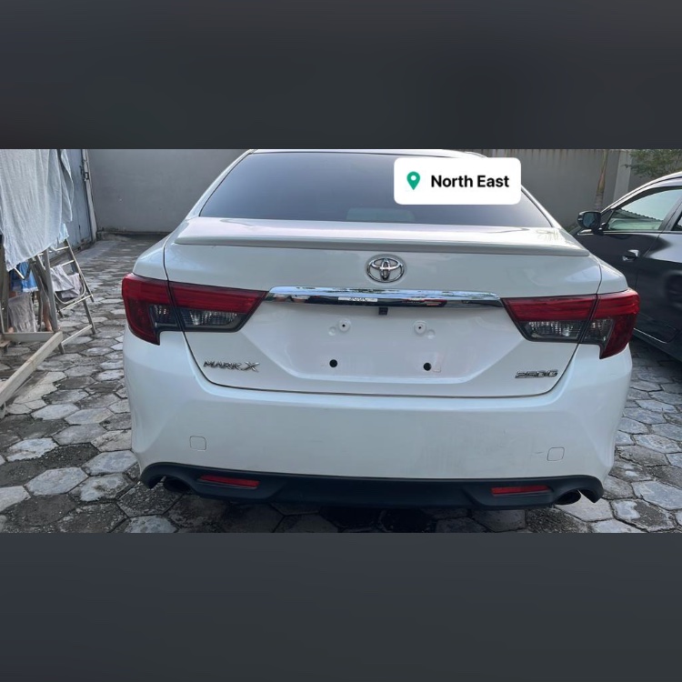 Quake41's tweet image. Mark x 2013 250g
under 50,000 km
Perfect condition 
240,000