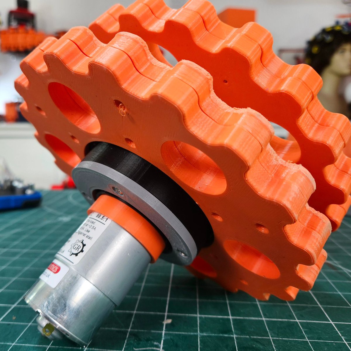 XRobotsUK's tweet photo. Can I get 200Nm out of this Cycloidal Drive? Full video: https://t.co/cozBdg4GFo
#cycloidal #reducer #3dprinted #testing #gears #machine https://t.co/RaUAw0W5S8