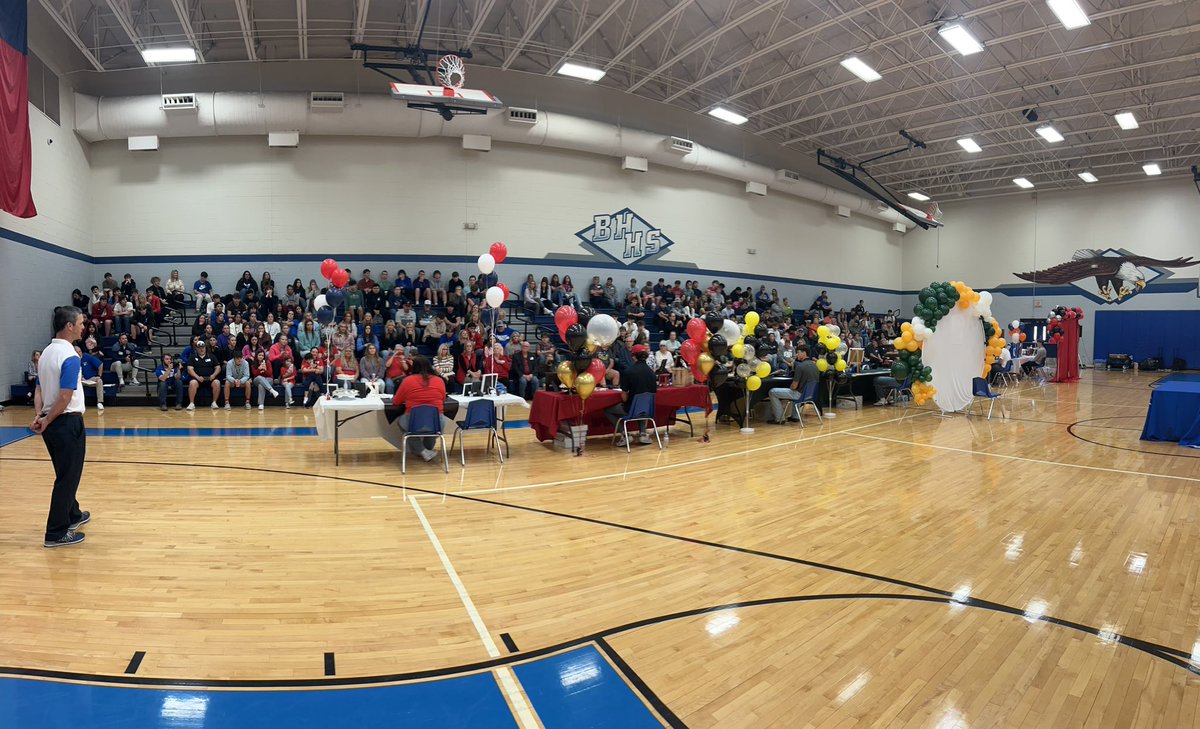 Great Signing Day celebration on The Hill! Proud of these student athletes!  #EFH
