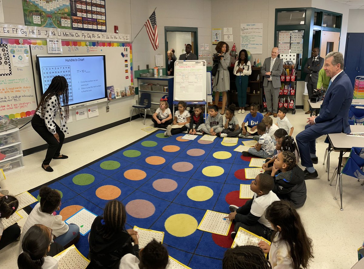 jordandmonaghan's tweet image. PITT CO: @NC_Governor visits Pactolus Global School to tour several classrooms and celebrate how strong public schools build strong communities 📚

Under voucher expansion, Pitt Co public schools could lose NEARLY $2.5M in education funding. #ncpol