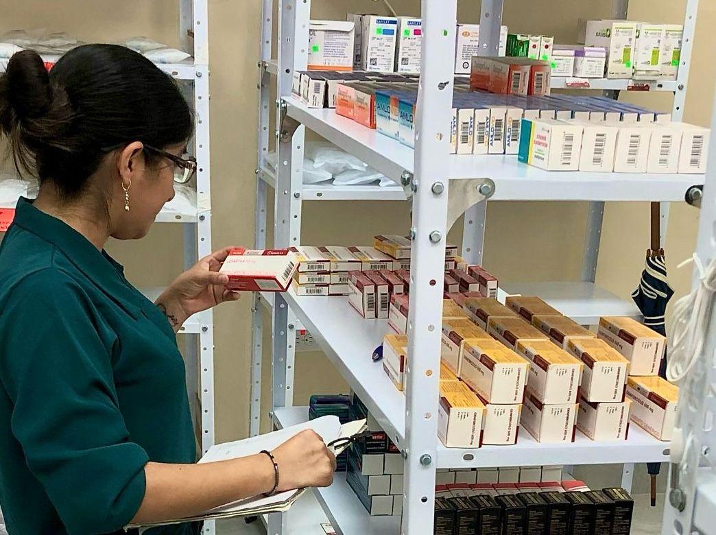 Acess_Ec's tweet photo. 🟣 ¡Fortalecemos nuestro trabajo en territorio!

📍 Protegemos la salud de la población y fomentamos el acceso a servicios seguros y de calidad ✅, mediante controles y vigilancias a establecimientos de salud 🏥 públicos y privados, en #Orellana.

#EstoEsEcuador 🇪🇨 https://t.co/mN8tro4xyU