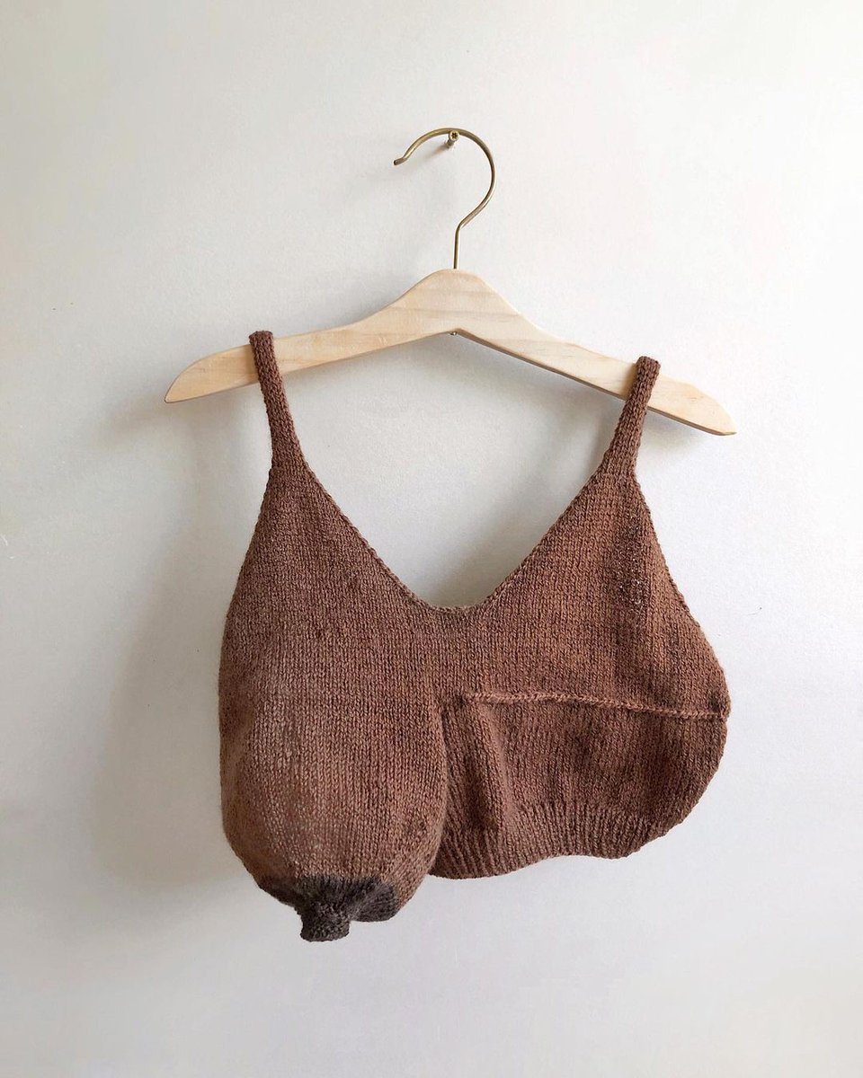 Our favourite knit courtesy of @cassiearnoldfiberart