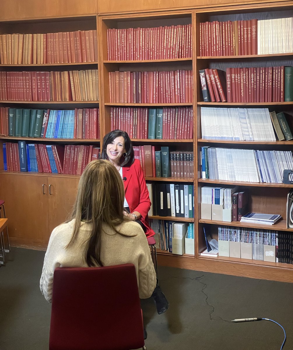 HarvardChanSLFP's tweet photo. Spring 2024 kick-off with Menschel Fellow Rochelle Walensky, former CDC Director! She'll lead a seminar series on her journey from HIV research to navigating global health crises at the CDC. Dive into public health, policy, and politics. More info in bio. #PublicHealthLeadership https://t.co/DBD9VrEMiR