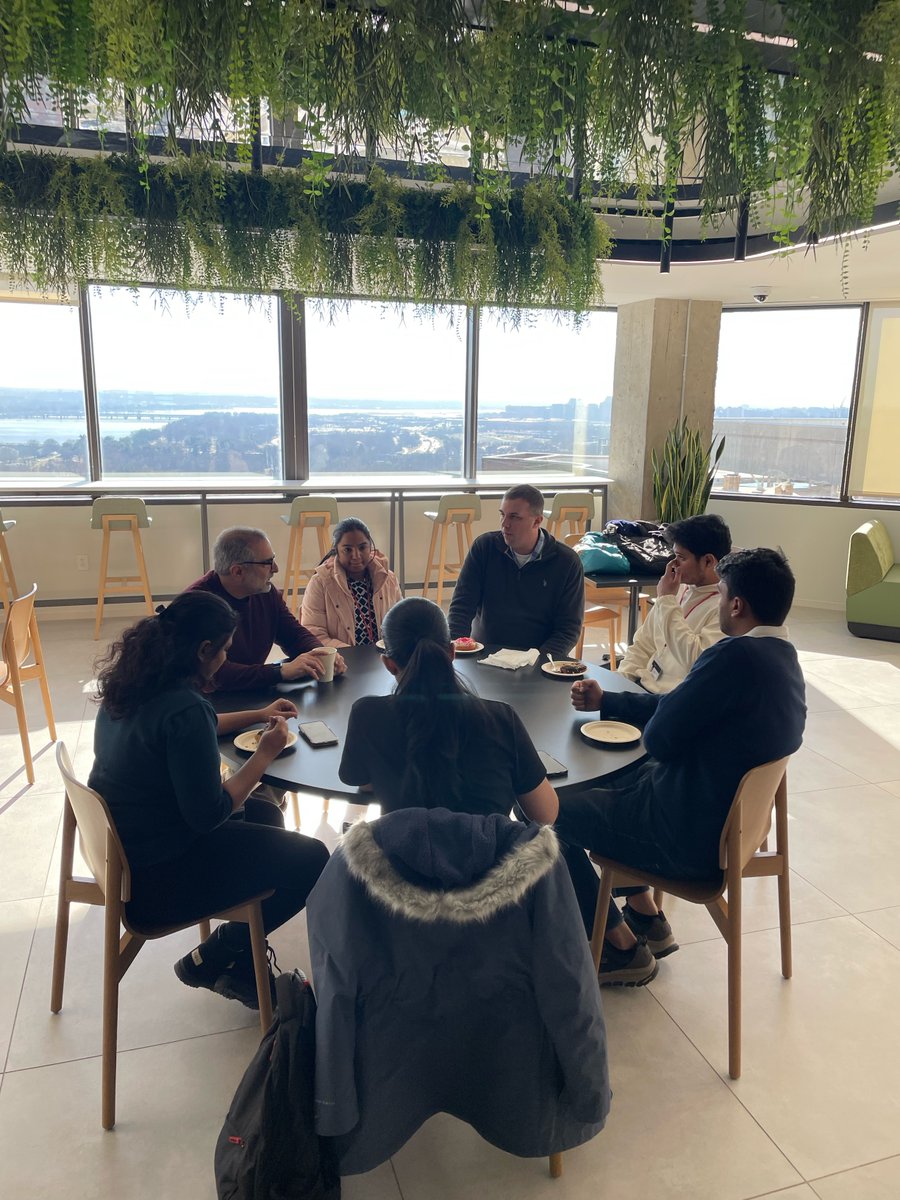 Dean Gregory Abowd stopped by for a "Donuts and Coffee" session with faculty and students from the college of engineering on the Arlington campus. We look forward to having you on campus when you're back in the National Capital Region.

#donutsandcoffee #northeasternarlington