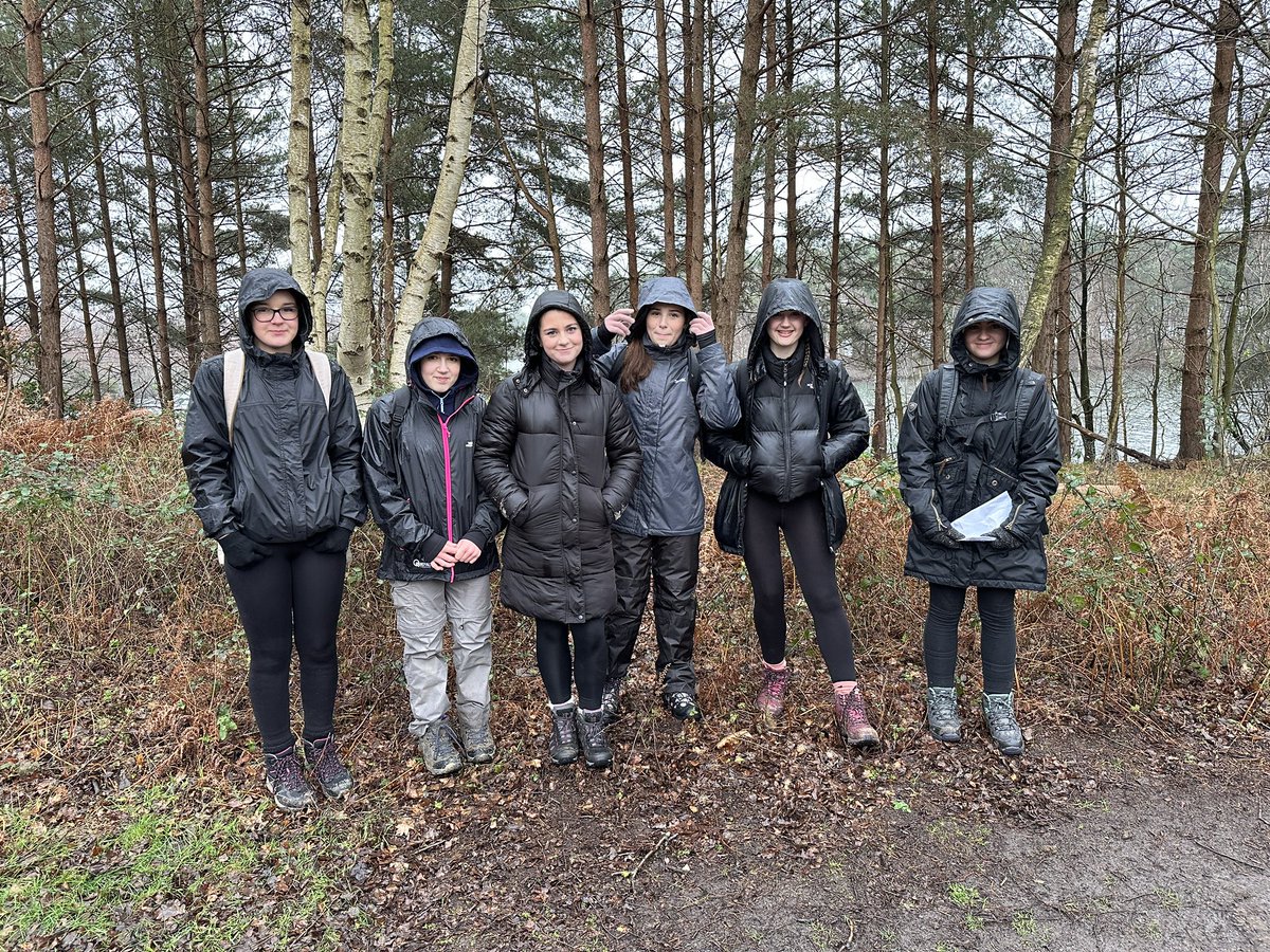 DofEWNAT's tweet photo. Good start for Springwood Bronze groups- a training day of rain! Navigation, planning, camp craft, first aid,compasses, morale high and teamwork great! Well done @Smithdon_High @MarshlandHigh @StClements @SHSKingsLynn @GrahamLodge1 https://t.co/HZer0T4Pab