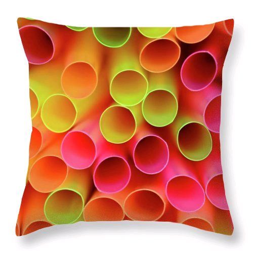 KayeMenner's tweet photo. #Tubed #pattern by Kaye Menner #Throw #Pillow by Kaye Menner - Kaye Menner - Website
 https://t.co/gM8zQAHfnB https://t.co/3vrvv50hQv