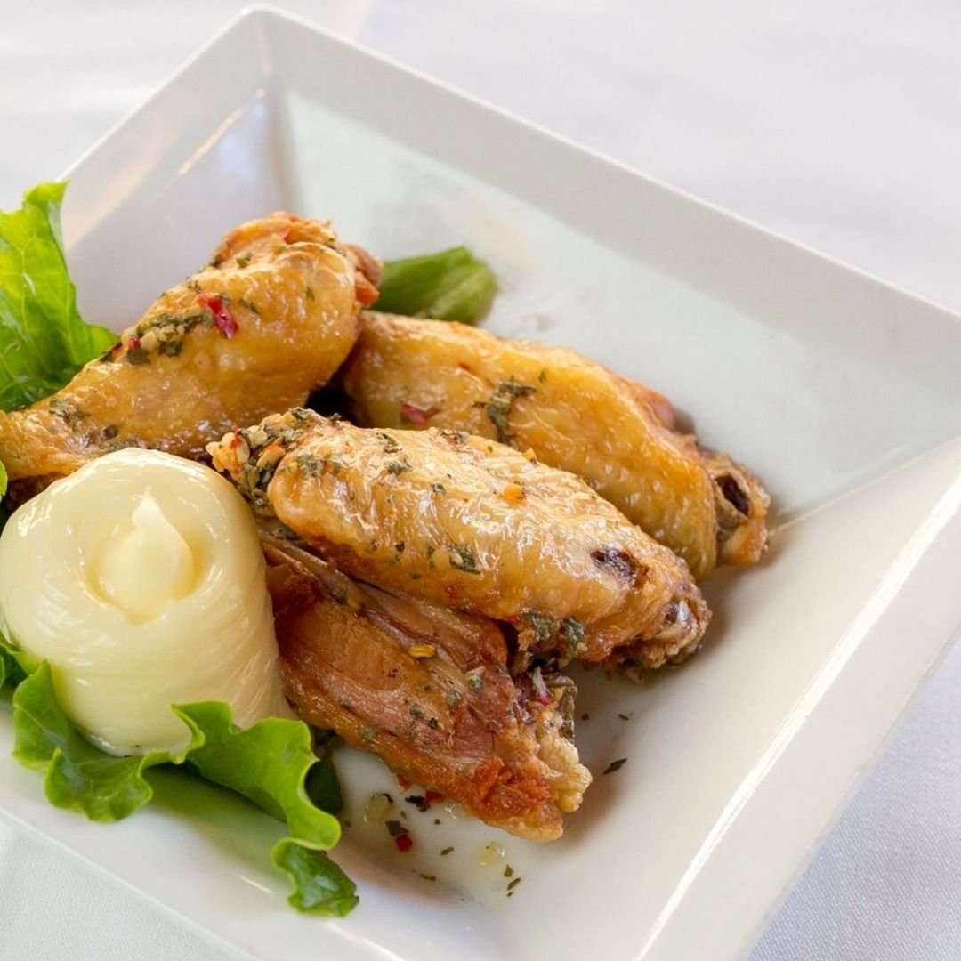 NadimsCom's tweet photo. Kickstart your meal with our tasty Gluten-Free 6pc. Wings! 🍽️

A favorite appetizer among locals. Come and discover why.

https://t.co/YEgrgl2TWG https://t.co/wgKs2h5fVH
