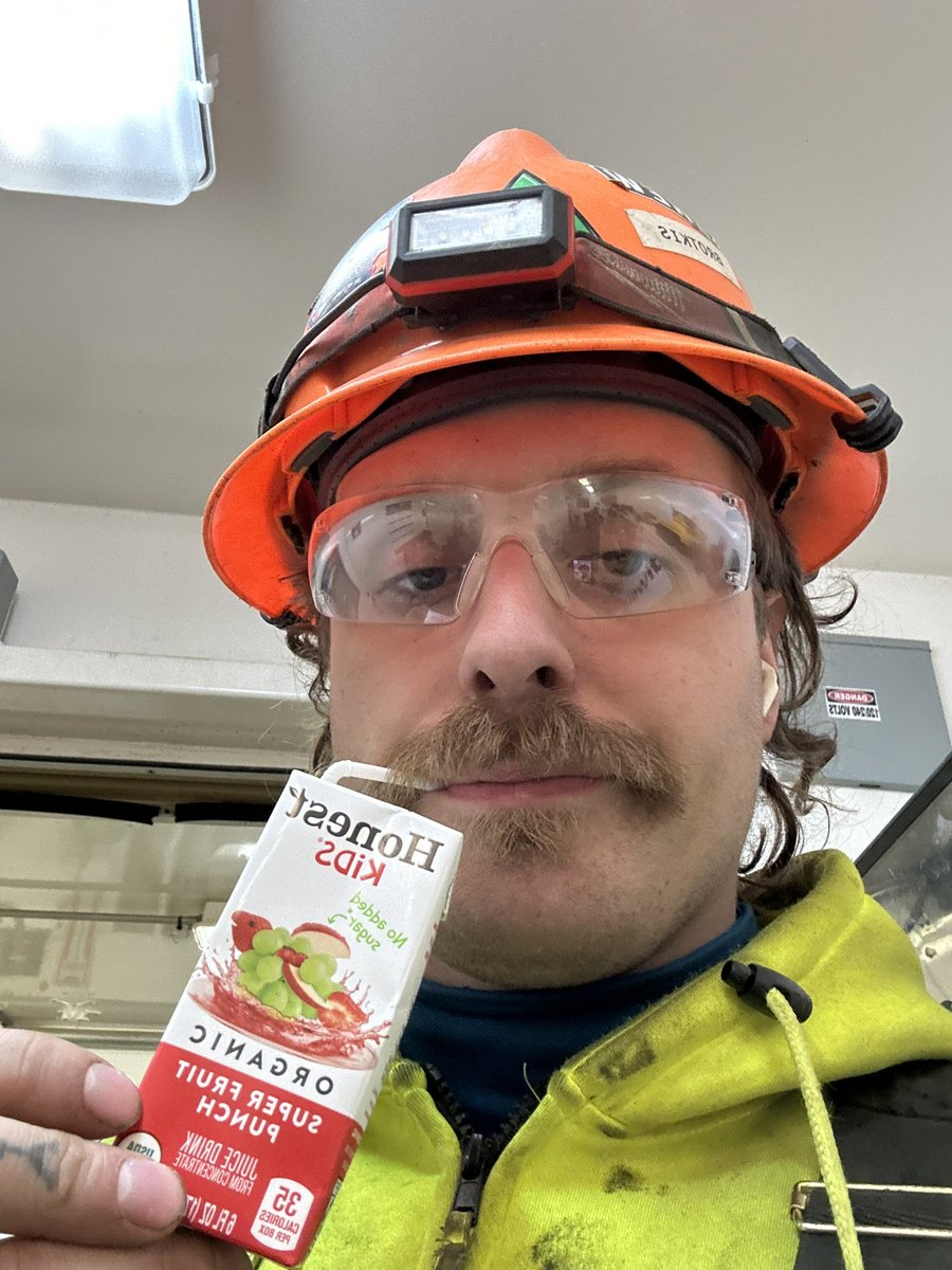 onlyfans investor tweet media