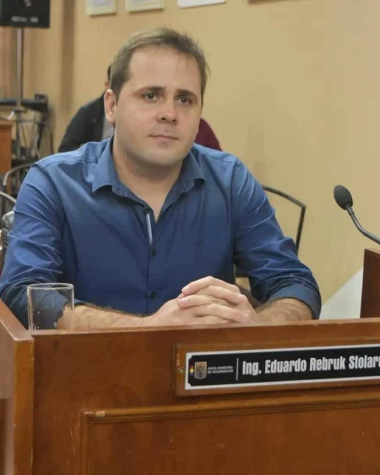 CONCEJAL EDUARDO REBRUK SOBRE EL ENDEUDAMIENTO A LA CIUDAD DE ENCARNACIÓN POR PARTE DE LA ADMINISTRACIÓN LUIS YD 👇🏻
<a href="/EduRebruk/">Eduardo Rebruk</a> <a href="/LuisYd_/">Luis Yd</a>