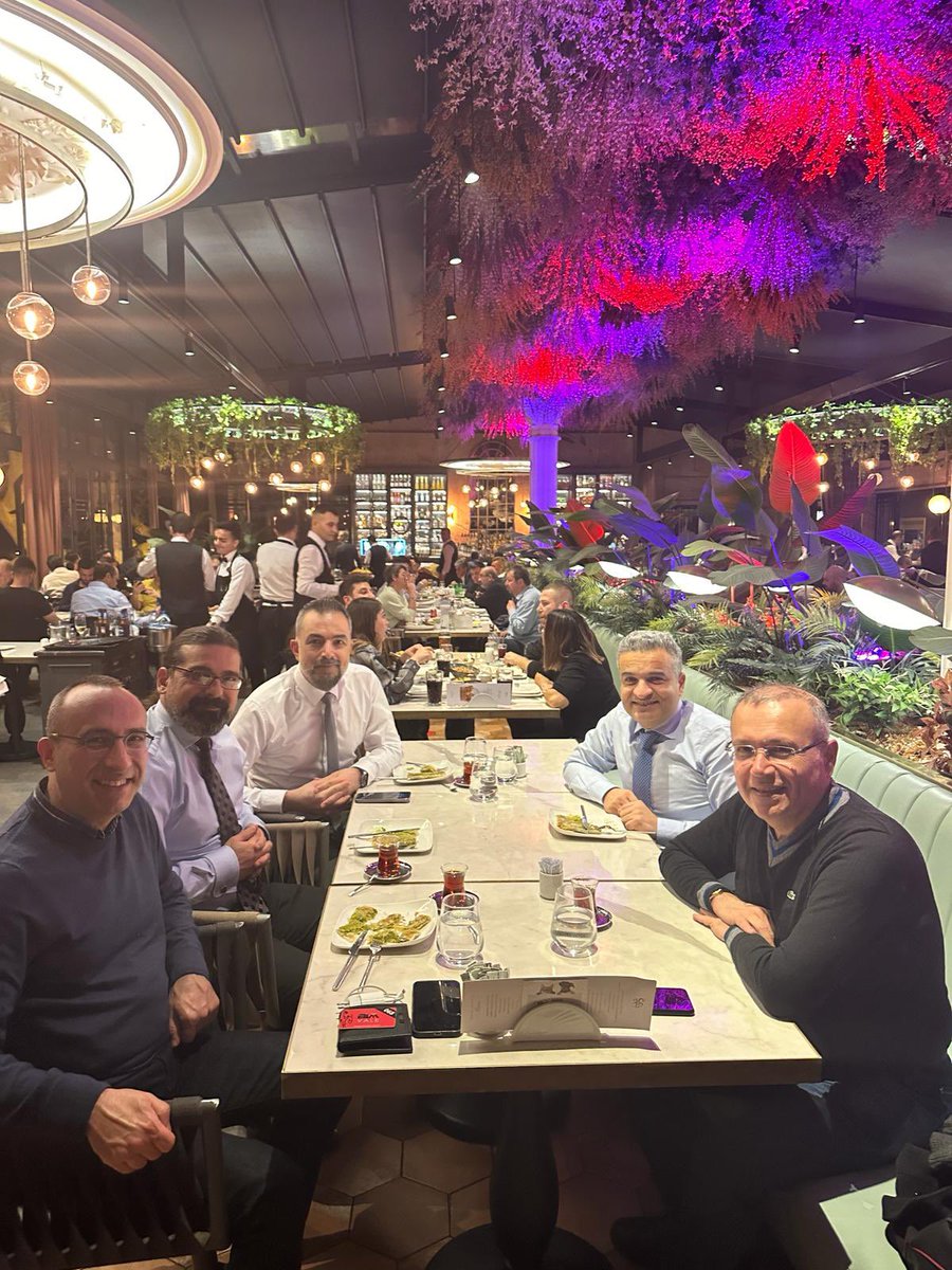 Abdullah Erdem Canda (@erdemcanda) on Twitter photo Urologists ❤️Kebap
Florya Develi Restaurant, Istanbul
<a href="/drmelihbalci/">Prof. Dr. Melih Balcı</a>
<a href="/urodrya/">Yılmaz Aslan</a>
<a href="/roboticsurgeon_/">Mehmet Yıldızhan, Assoc. Prof, MD, FEBU</a> Urologists ❤️Kebap
Florya Develi Restaurant, Istanbul
<a href="/drmelihbalci/">Prof. Dr. Melih Balcı</a>
<a href="/urodrya/">Yılmaz Aslan</a>
<a href="/roboticsurgeon_/">Mehmet Yıldızhan, Assoc. Prof, MD, FEBU</a>