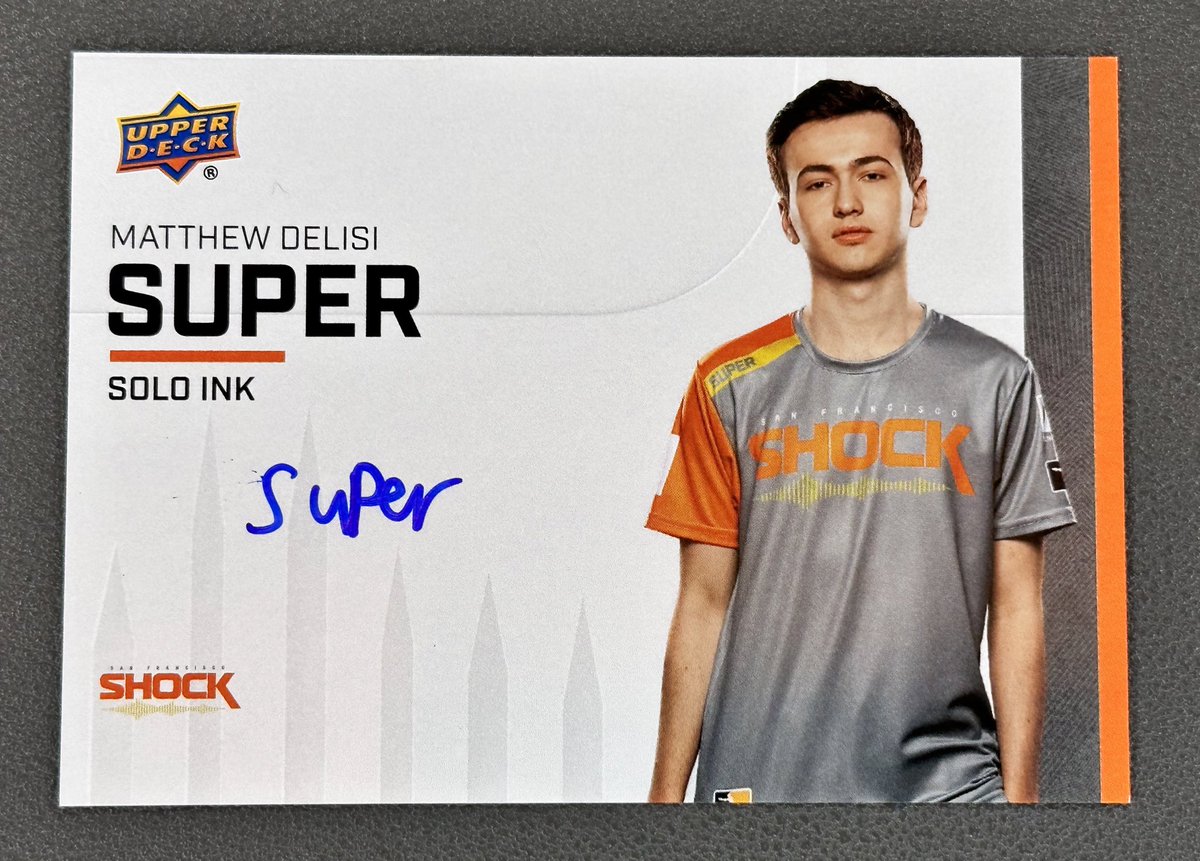 ObsSojourn's tweet image. From my last giveaway, I saw that many of you are big fans of @supertf! So I decided to do a giveaway for his 2020 Solo Ink trading card!
To enter for a chance to win:

♥️ Like this post
♻️ Retweet
📍Follow me
💬Comment your fav Super moment from OWL

Winner will be picked Feb 14