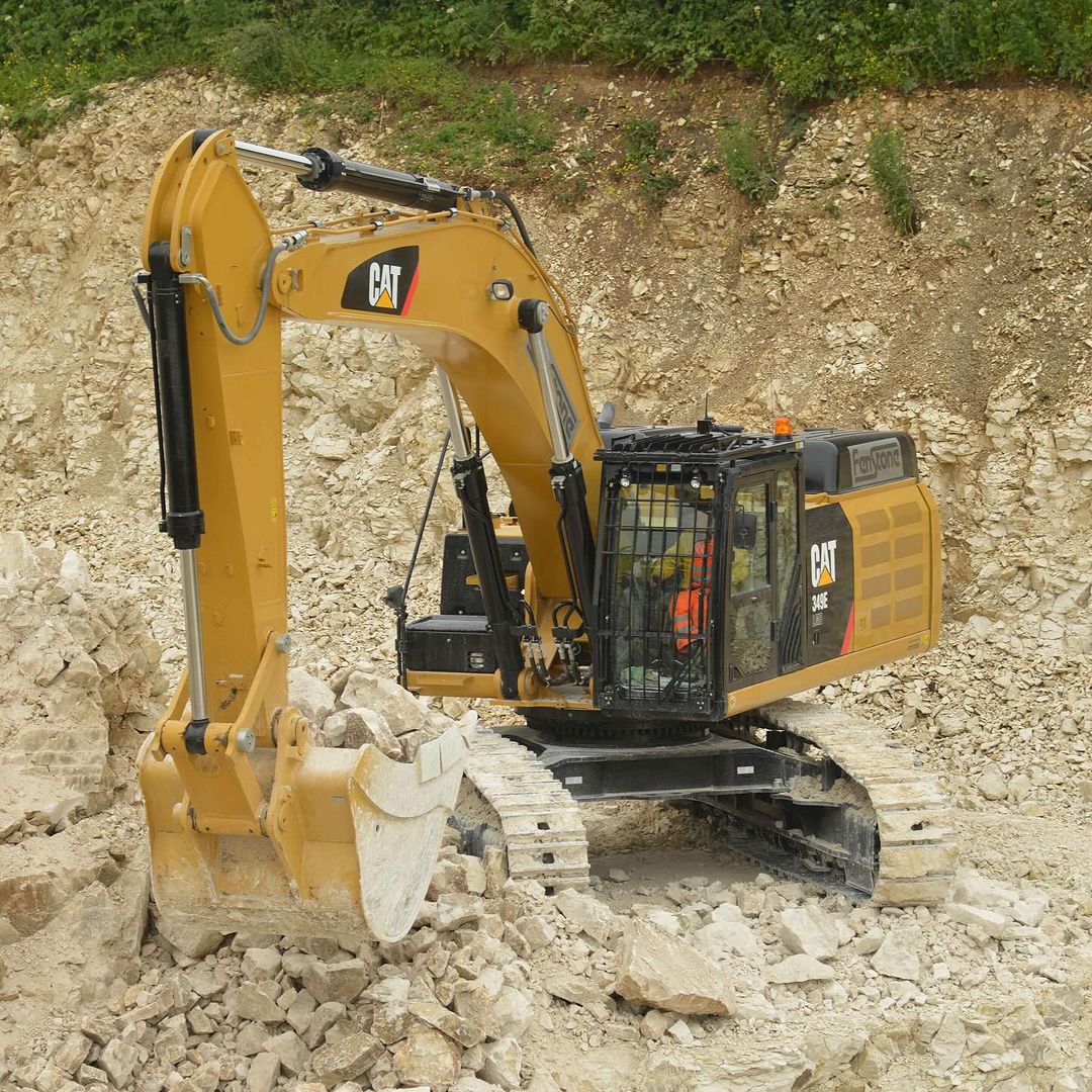 FinningNews's tweet photo. This week we're heading back to 2012 with @RPA_Media when they headed over to Fenstone Aggregates to see their Cat 349E in action #throwbackthursday 

#tbt #togetherforgenerations #caterpillar #excavator #cat349 https://t.co/uhG1kXYBvW