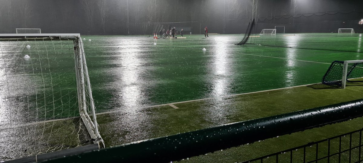 mrwaynekerr's tweet photo. When the boy goes for a trial in the pouring rain. Go Pacey #mjpl https://t.co/hKD2krlCil