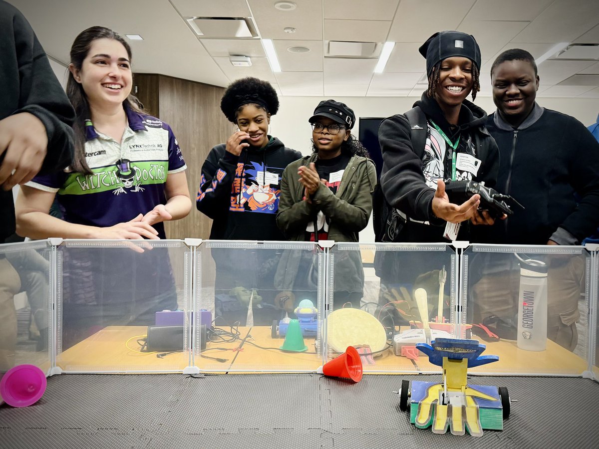 Let the STEM Education Begin! BotsIQ is in DC today at the Office of the State Superintendent of Education <a href="/OSSEDC/">OSSE</a> working with <a href="/witchdrshaman/">Witch Doctor</a> to inspire local CTE students.