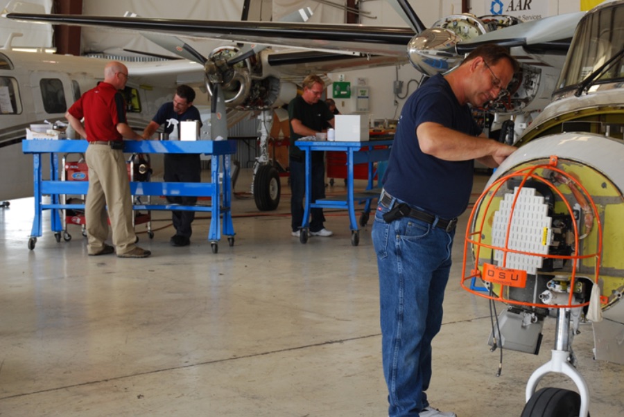 TCAircraft's tweet photo. #TwinCommander maintenance trainings are coming up. One this spring and one in the fall. Who’s interested?https://t.co/Va2HlEhjeT #maintenance #repair #training #jetaccess #eaglecreekaviation #indianapolis https://t.co/S8TljNloFY