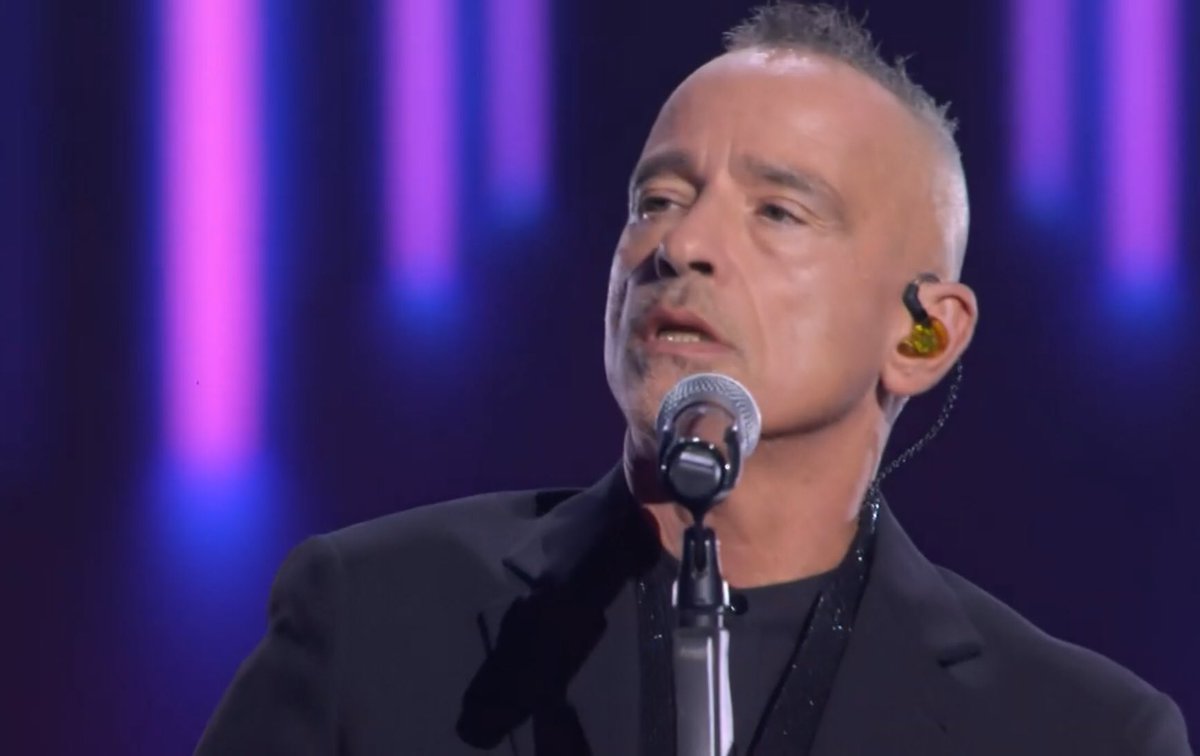 Franzcesco68's tweet photo. “Quasi 500 milioni di bambini vivono in terre di conflitto ..#bastaguerre bravo #erosramazzotti #sanremo2024 https://t.co/YVinLtjop3